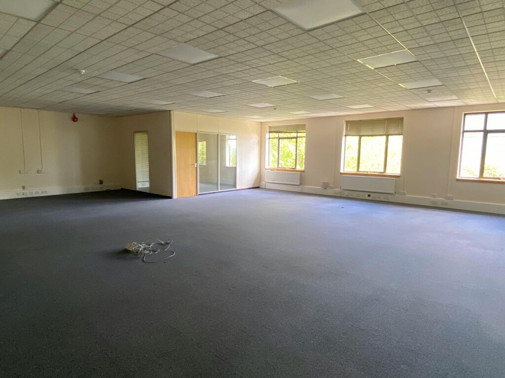 2023-04-25 12.05.58.jpg