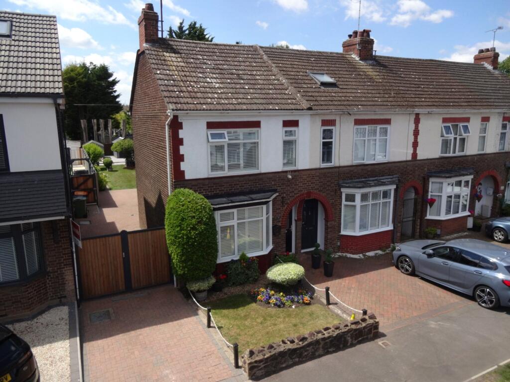 Main image of property: Douglas Crescent, Houghton Regis, Dunstable, Bedfordshire, LU5