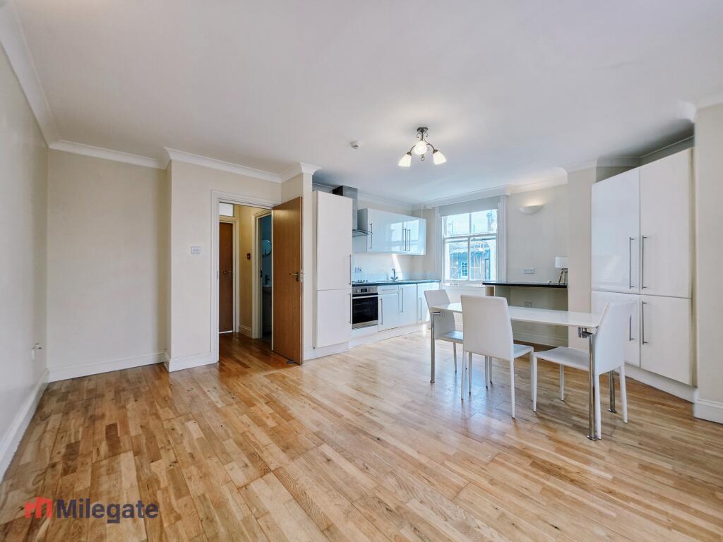 Main image of property: Green Lanes, London, N16