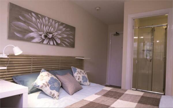 Main image of property: Geddington Road, Corby, NN18