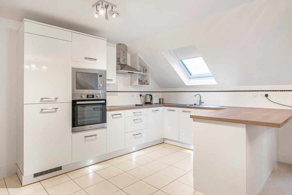 Heron Place, Nurseries Road, Kidlington, OX5 photo 3