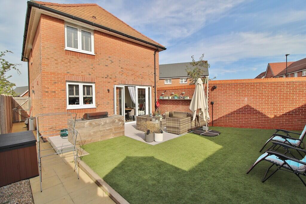 House in Portsmouth - View 5