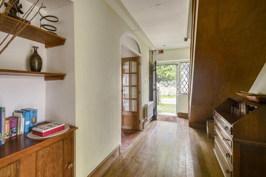 Additional image 3 of Character detached cottage in Cranmore