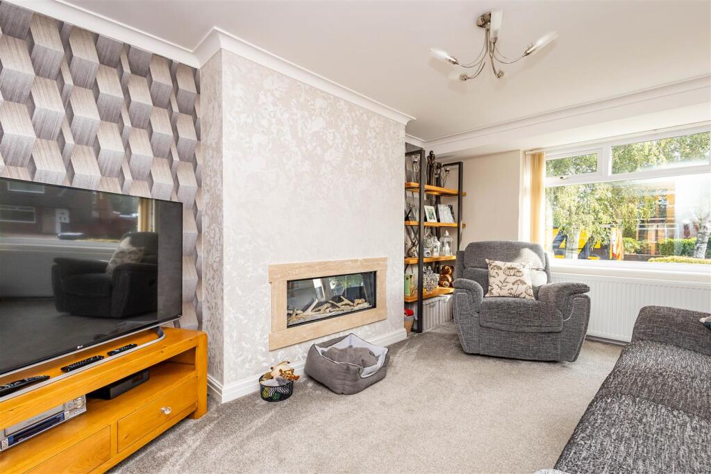 House in Preston - More