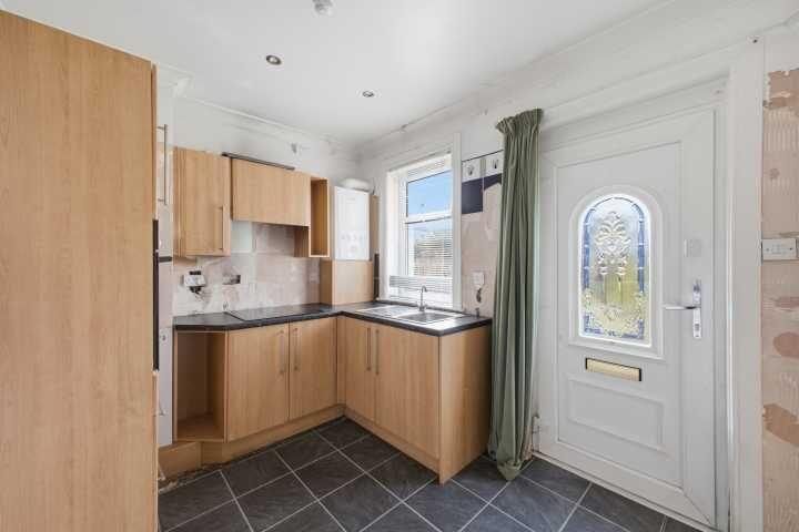 Apartment in Motherwell - View 5