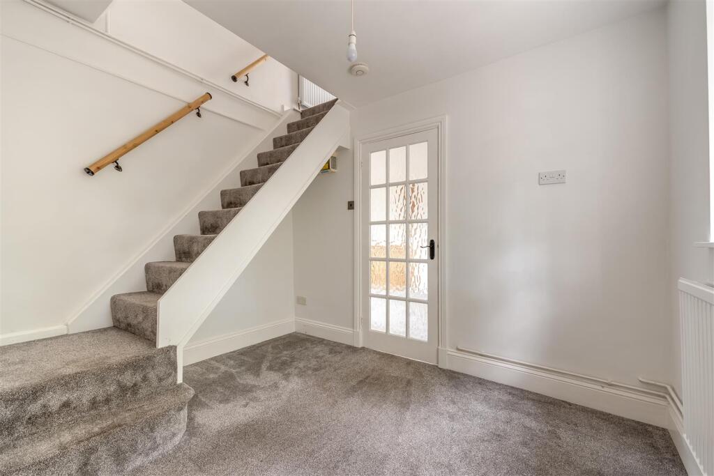 House in Gloucester - More