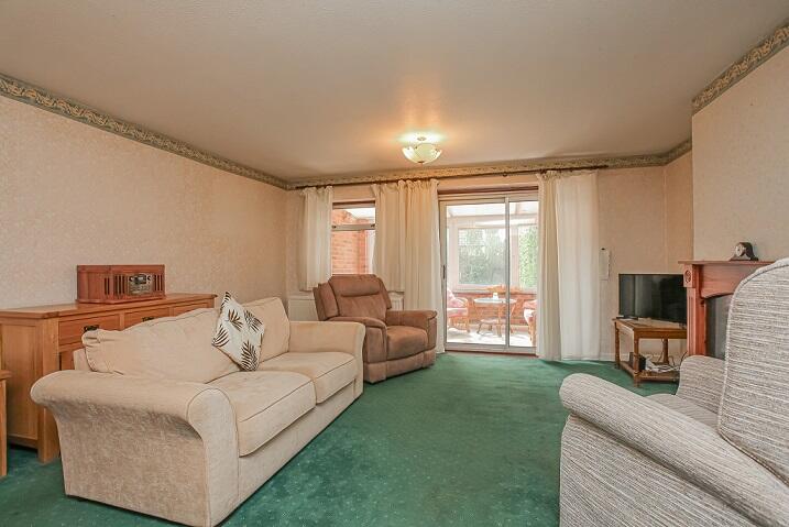 Burwell Drive, Witney, Oxfordshire, OX28 photo 4