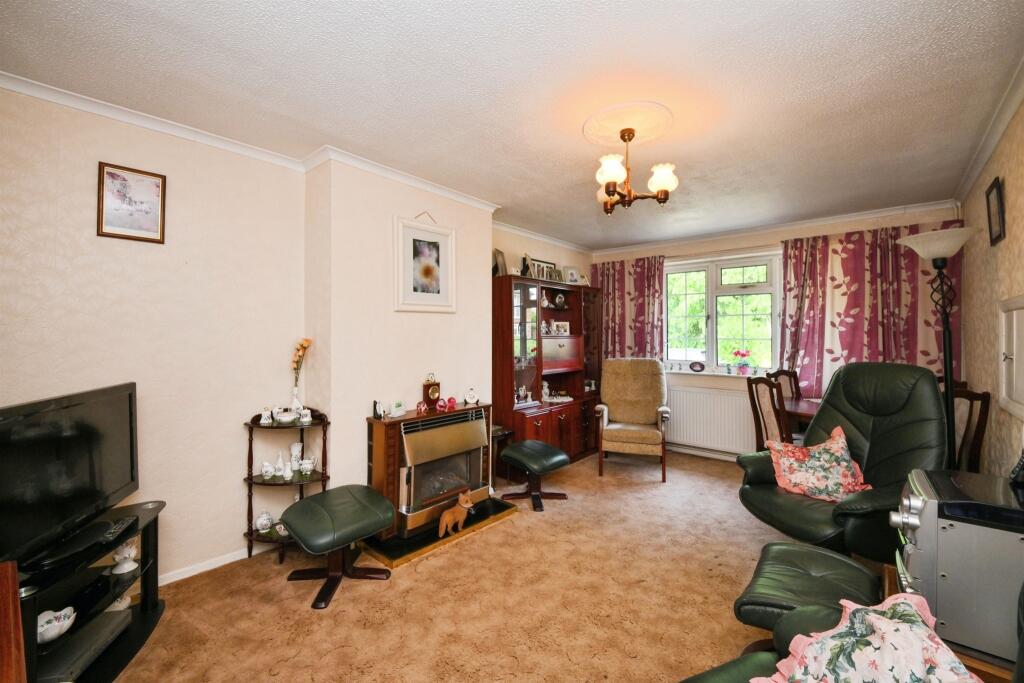 Lime Close, Ware photo 3
