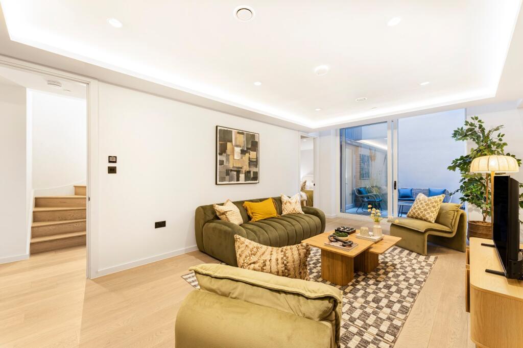 Main image of property: Lamb Mews, 
50 Lamb Lane, E8