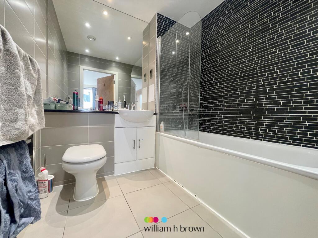 Apartment in Chelmsford - More
