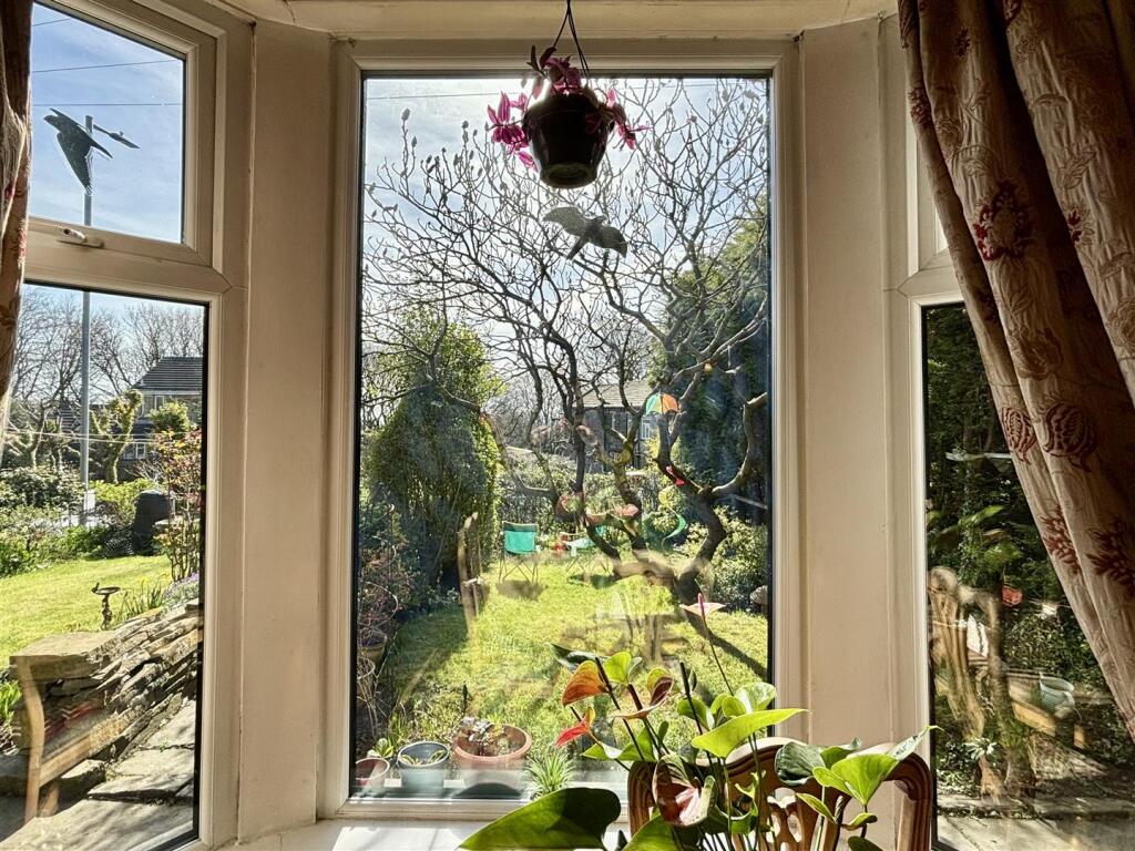 Additional image 5 of Hollybank, Catherine Slack, Queensbury