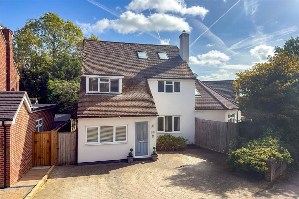 Main image of property: Skys Wood Road, St. Albans, Hertfordshire, AL4