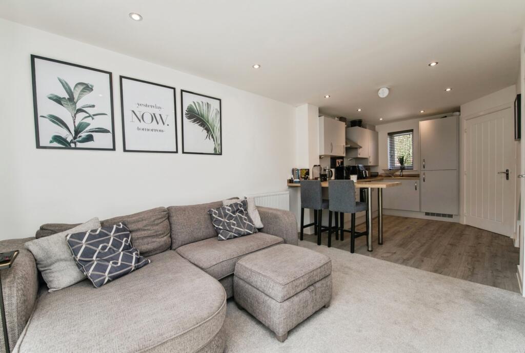 House in Exeter, Cranbrook - More