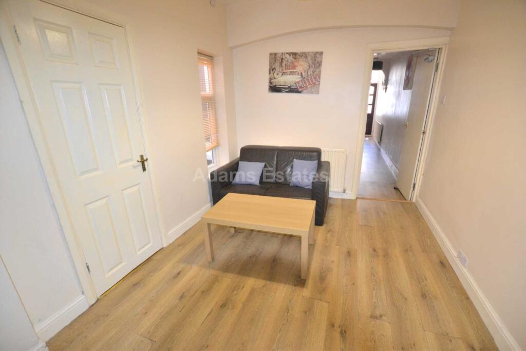 House in Reading - View 2