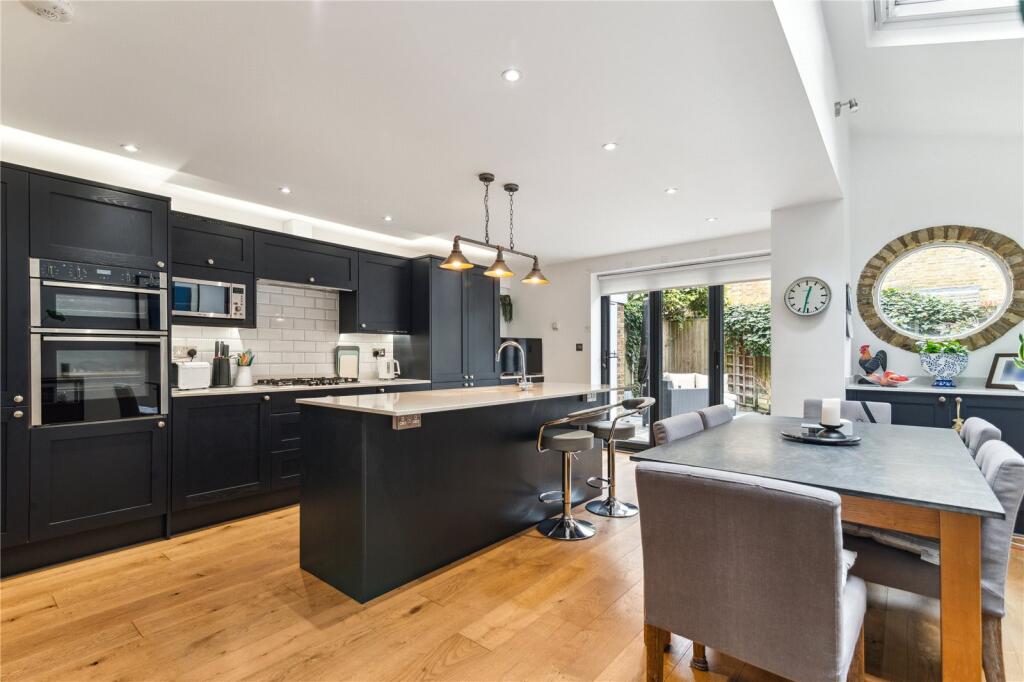 Main image of property: Kyrle Road, SW11
