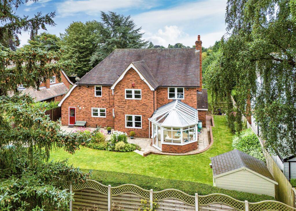 Poppies, Stockwell End, Tettenhall photo 3