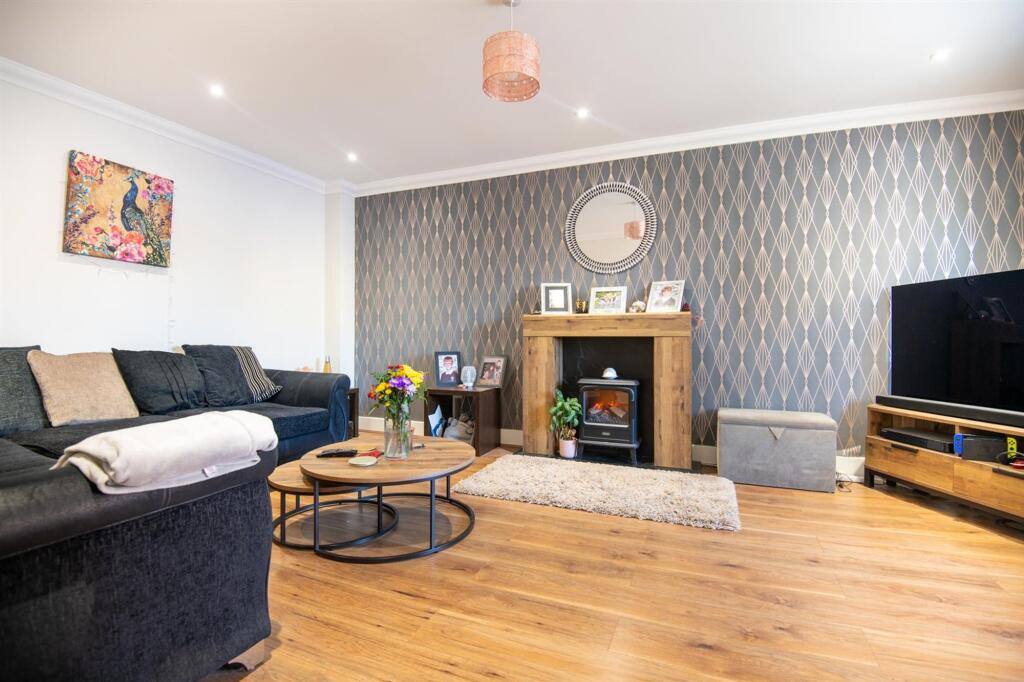 House in Little Harrowden - View 3