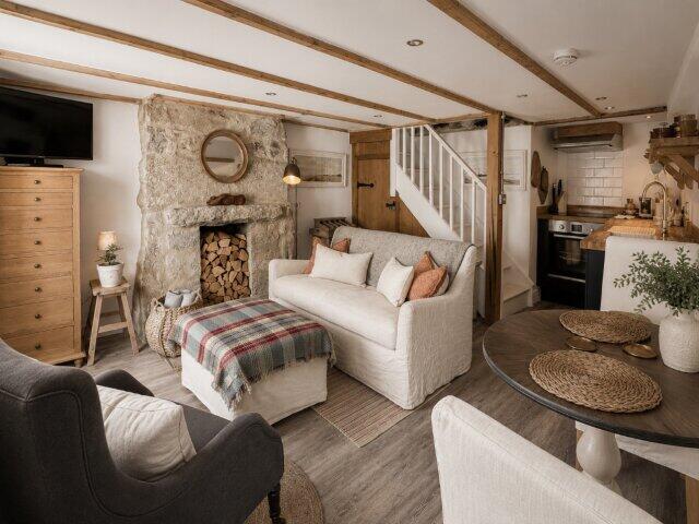 House in Penzance, Raginnis - View 2