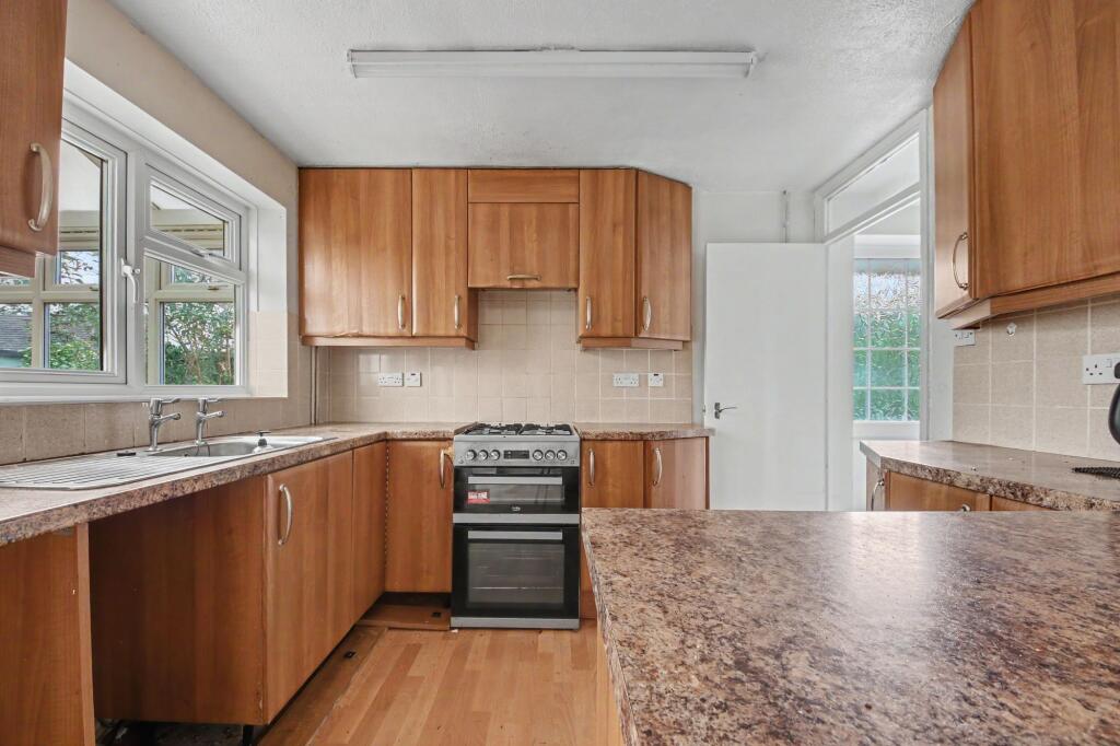 House in Southampton - View 5