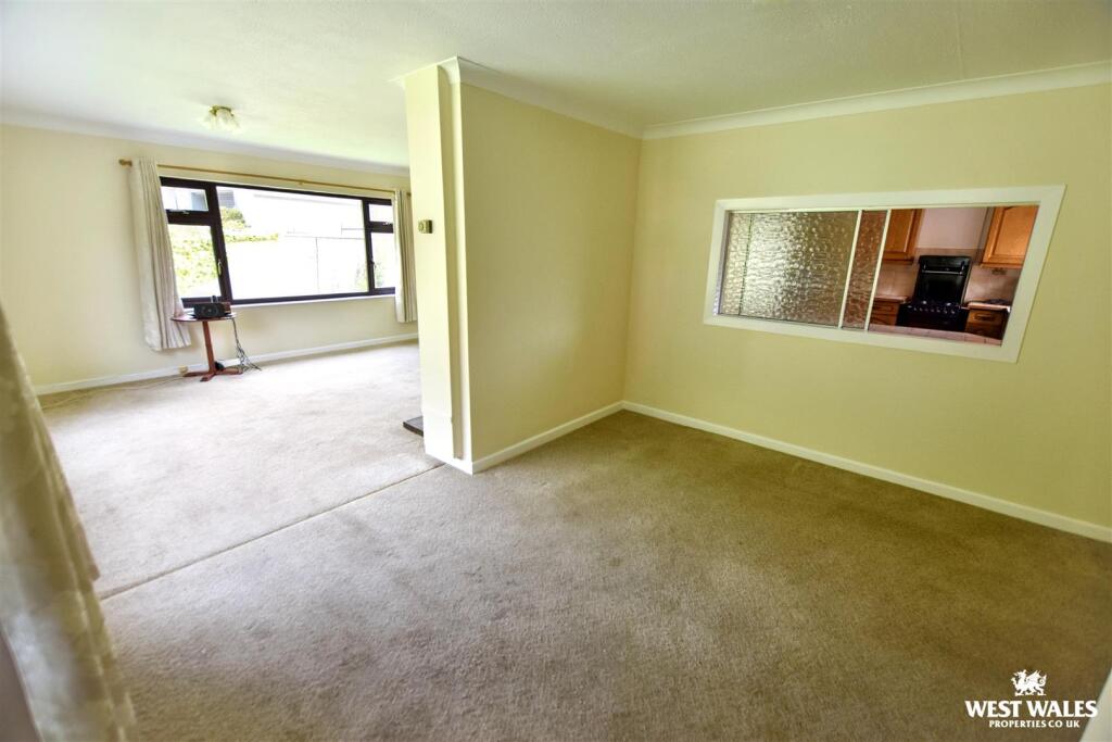Lawrenny Road, Cresselly, Kilgetty – pohled 5