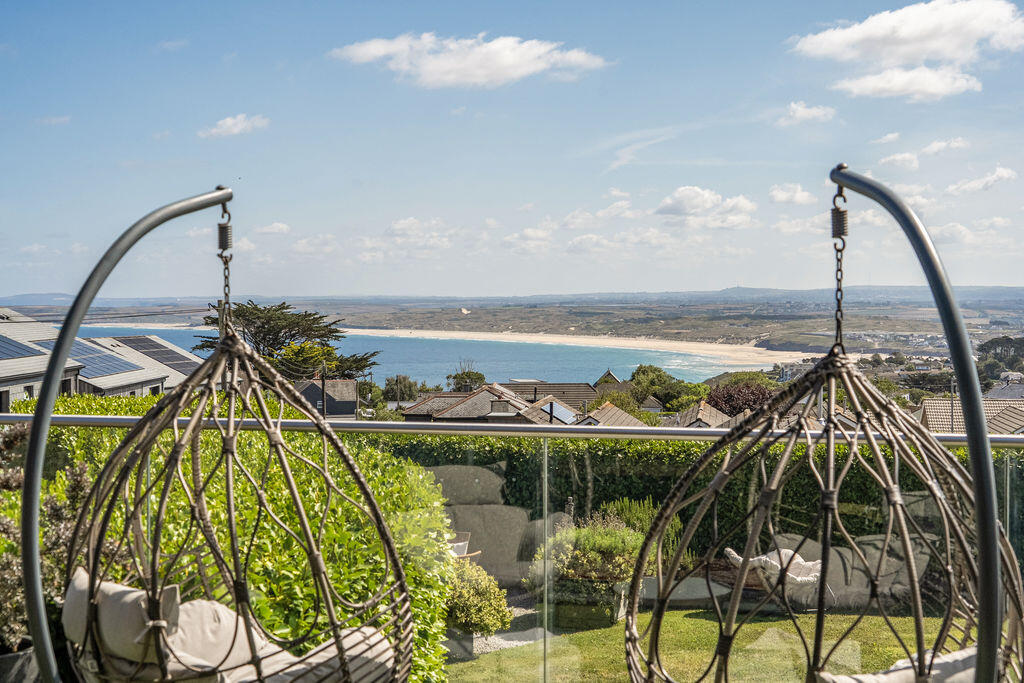 House in Truro - View 4