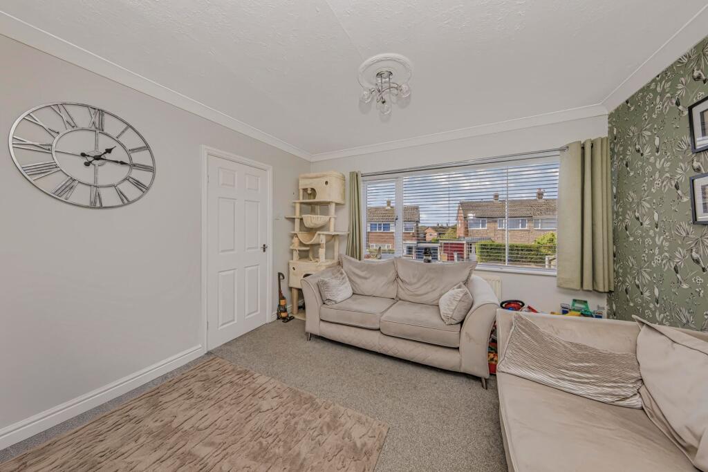 House in Stoke-on-Trent - View 4
