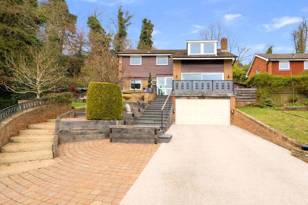 Main image of property: Hollingsworth Road, South Croydon