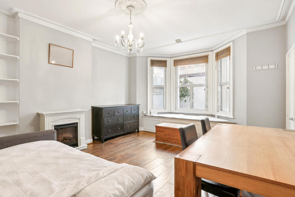 Main image of property: Warwick Road, London, SW5