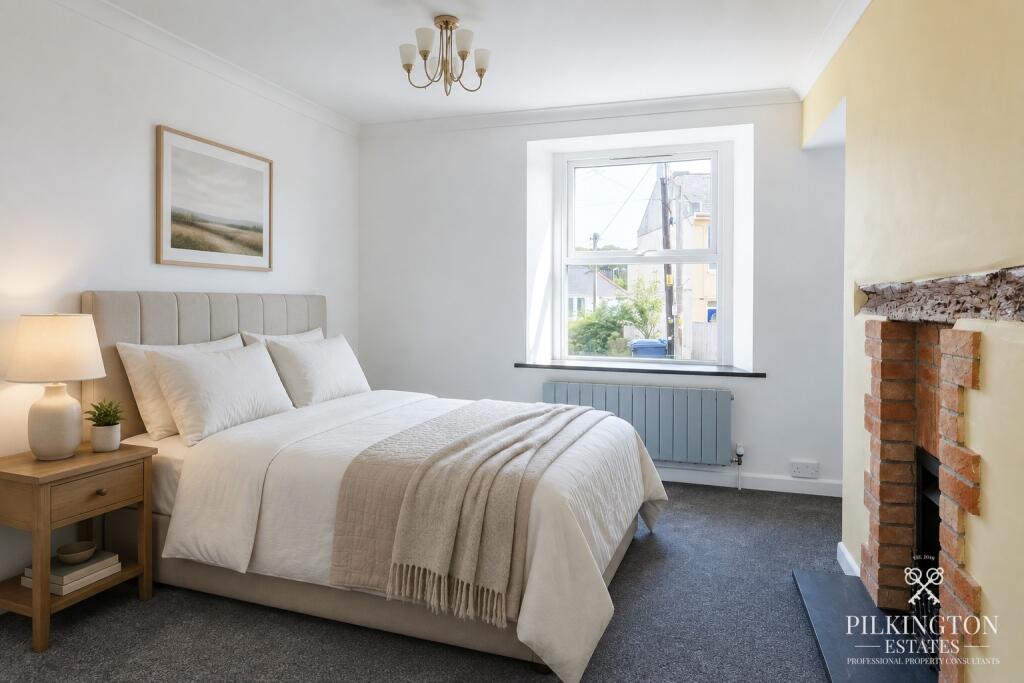 House in Plymouth, Staddiscombe - More