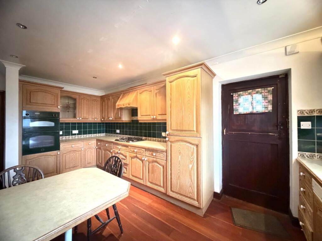 House in Darlington - More