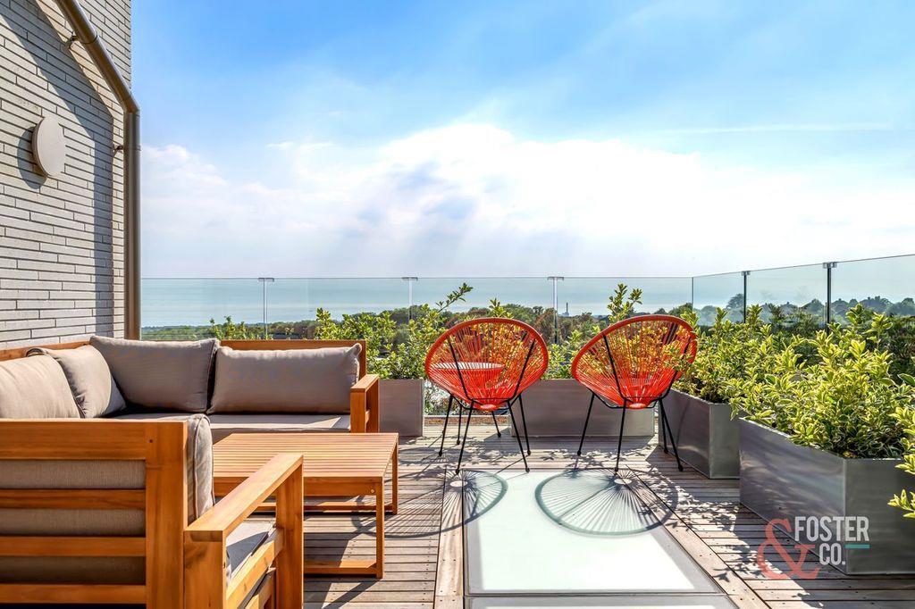 House in Hove, Hangleton - View 3