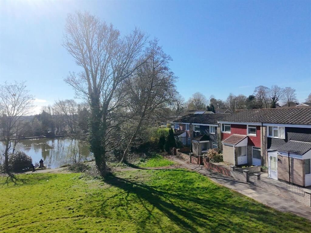 House in Birmingham, West Midlands - View 2