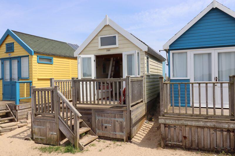 Mudeford Sand Spit, Hut 260