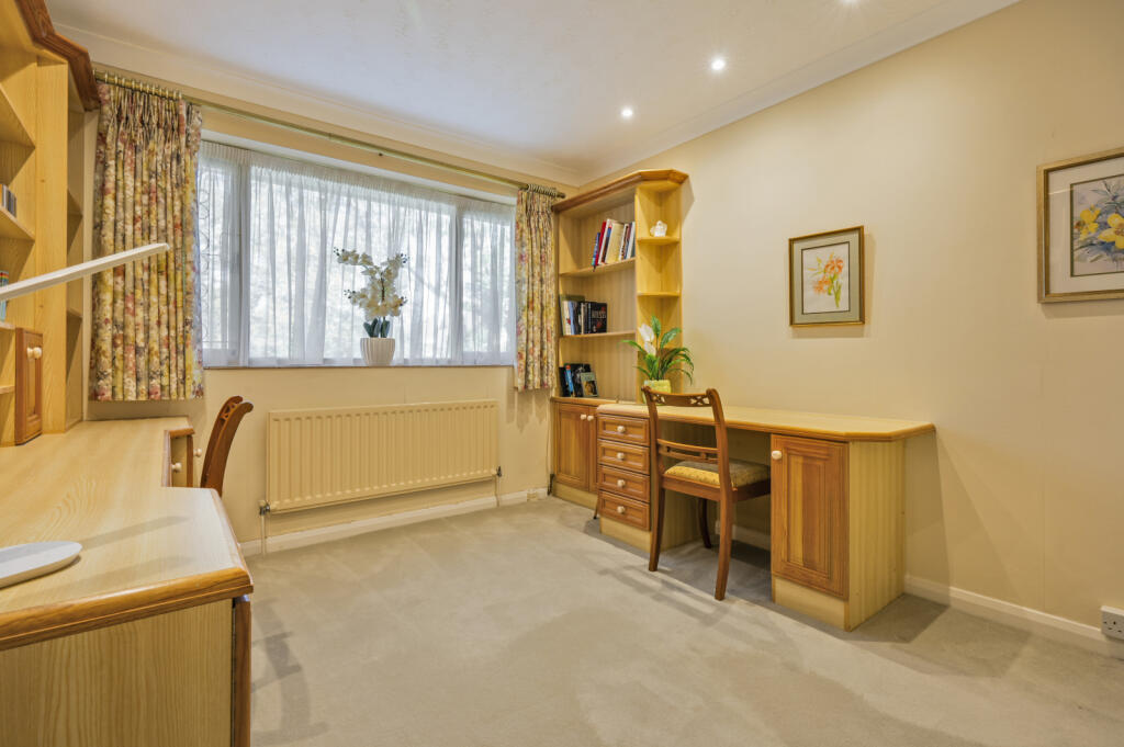 Additional image 16 of Avalon, Evening Hill, Poole, Dorset, BH14