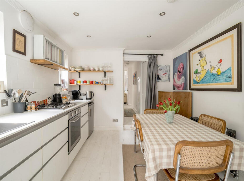 Apartment in London, Kensal Town, Queen's Park - View 2