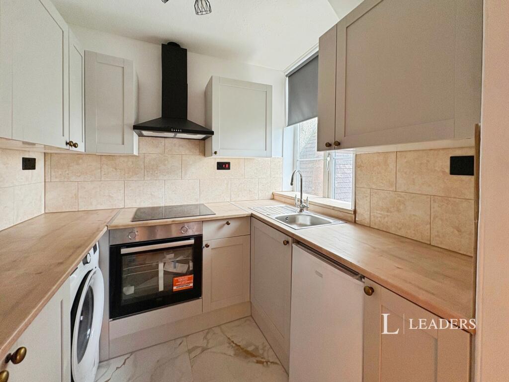 Main image of property: Vicarage Lane, Bognor Regis, West Sussex, PO22