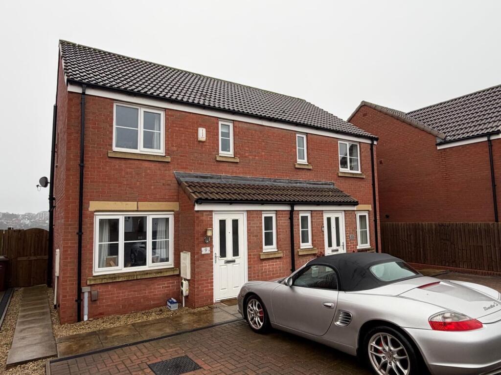 Main image of property: Orchid Close, Kippax, Leeds
