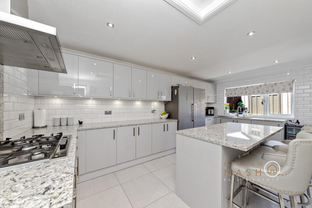 Main image of property: Aberdeen Close, Bletchley, MK3