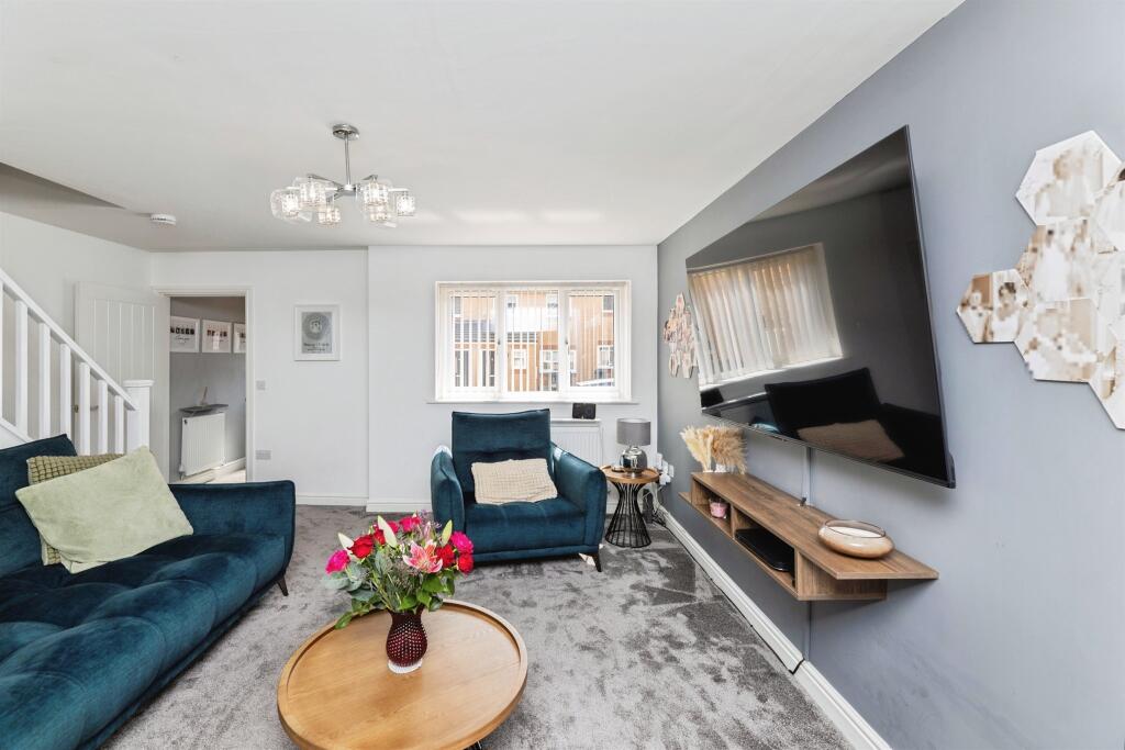 House in Bradford - View 4