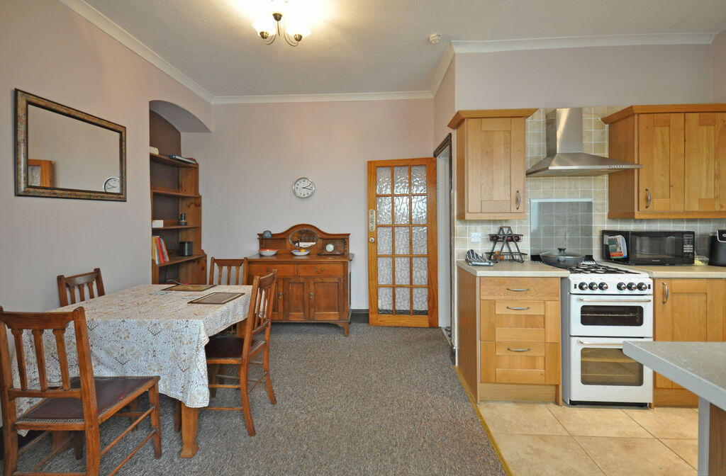House in Newport - View 5