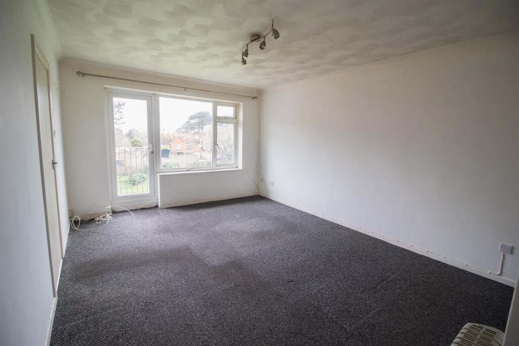 Hamilton House, Belgrave Road, BN25 photo 2