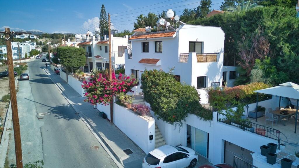 Main image of property: Paphos, Chlorakas
