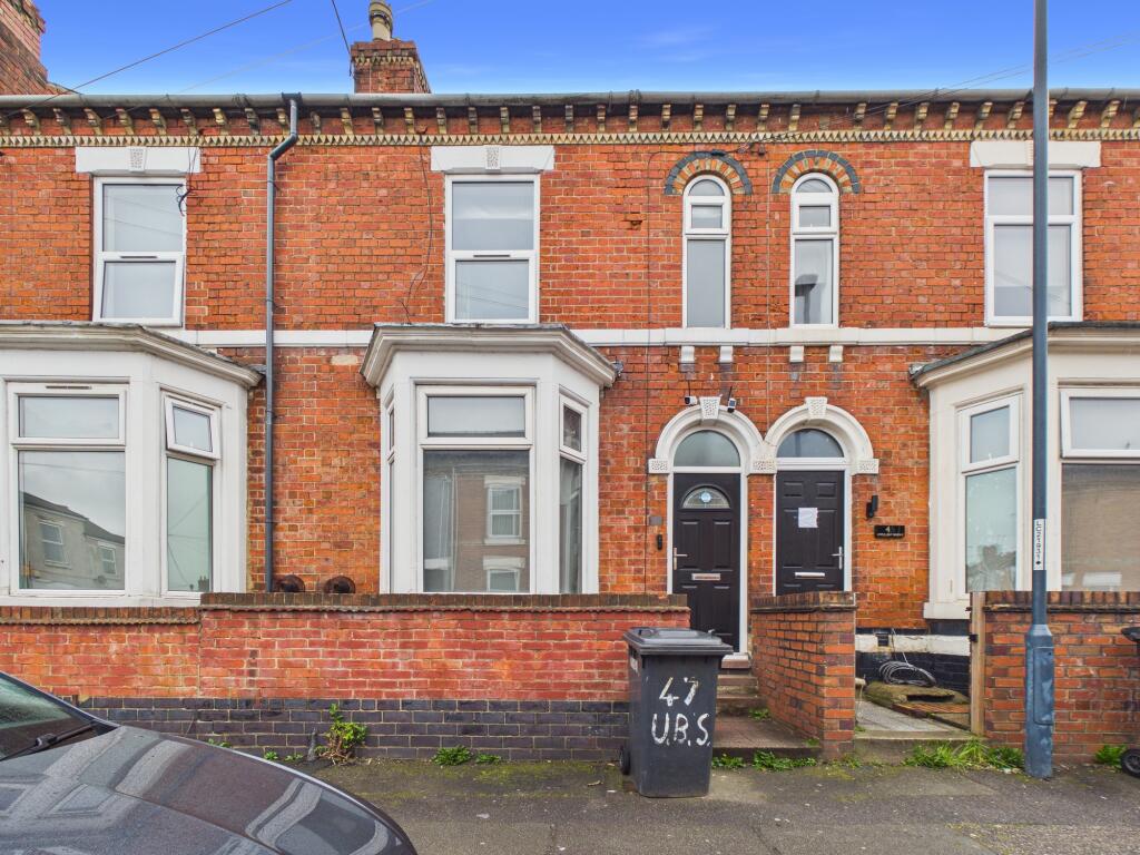 5-bed terraced on Upper Bainbrigge Street, Normanton, £265,000