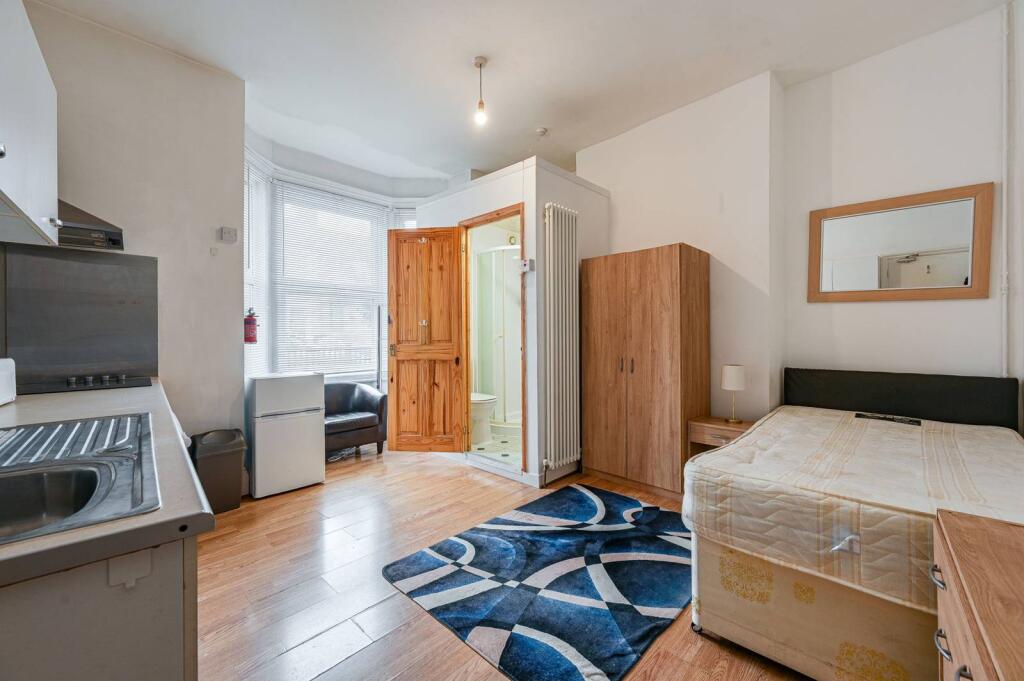Main image of property: George Lane, Lewisham, London, SE13
