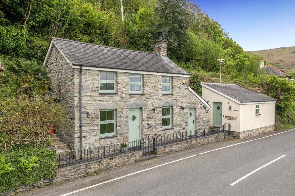 Main image of property: Fairbourne, Gwynedd, LL38