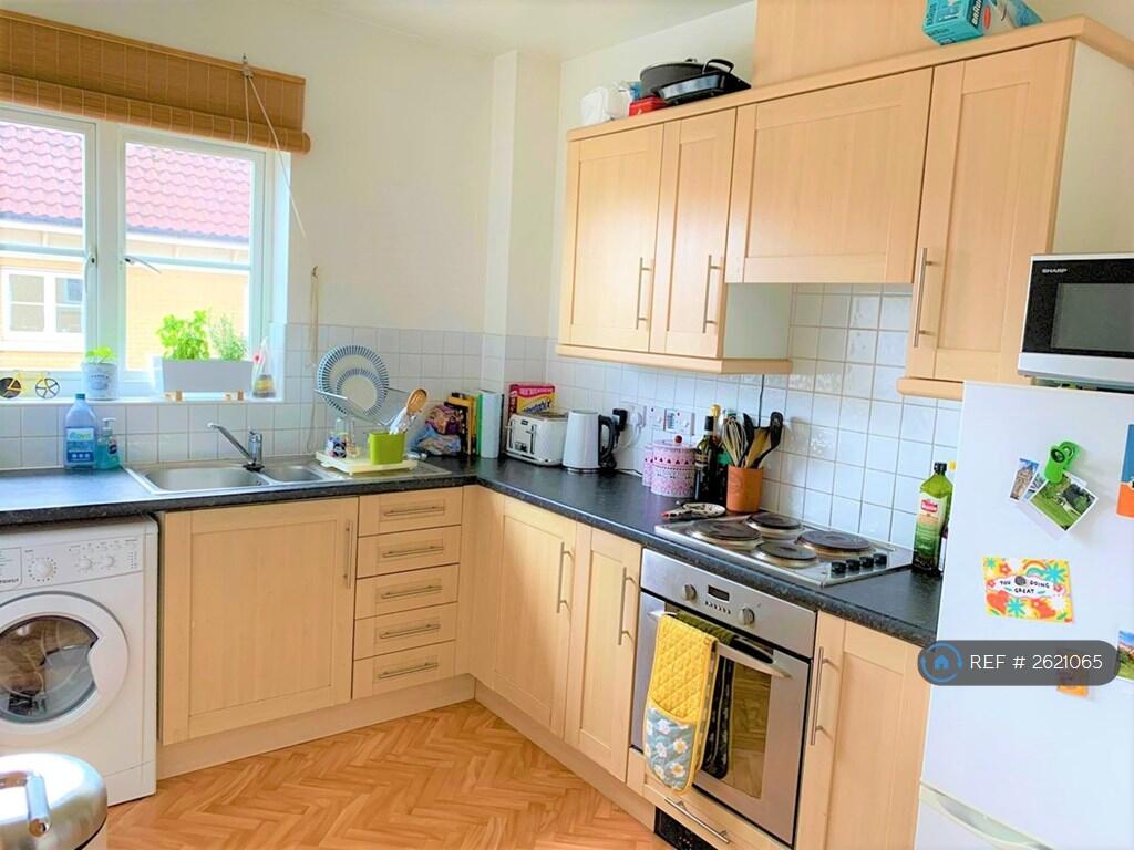 Apartment in Chelmsford - View 2