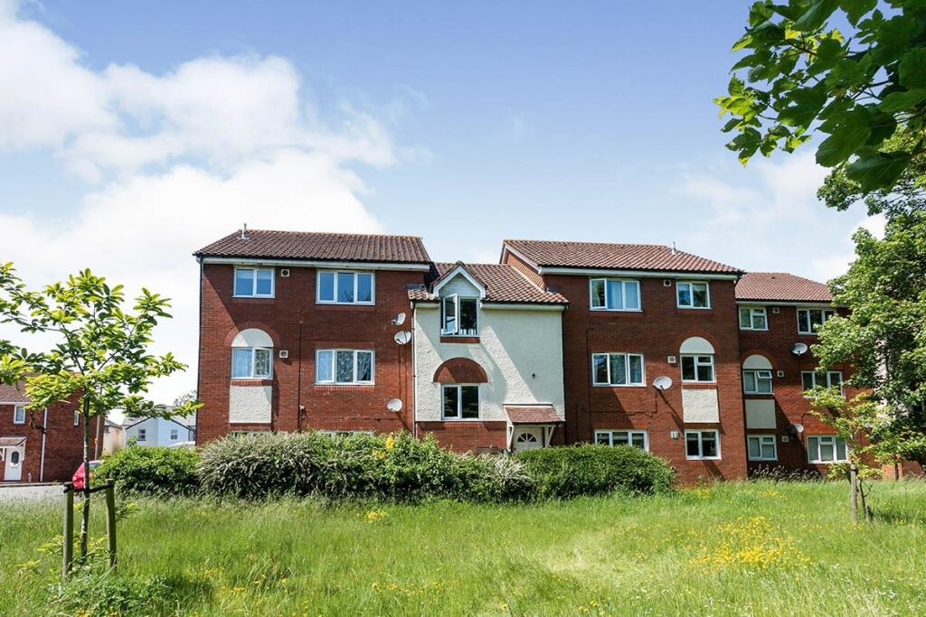 Main image of property: Flaxfield Court, Basingstoke, Hampshire, RG21