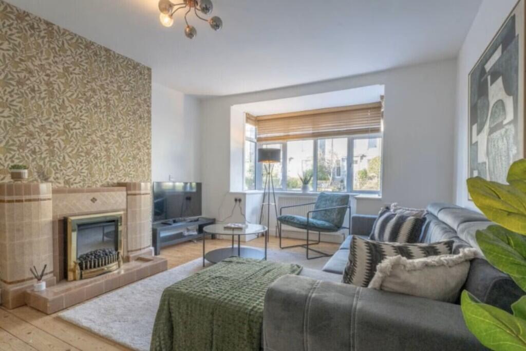 Main image of property: Great Western Road, Aberdeen, Aberdeenshire, AB10