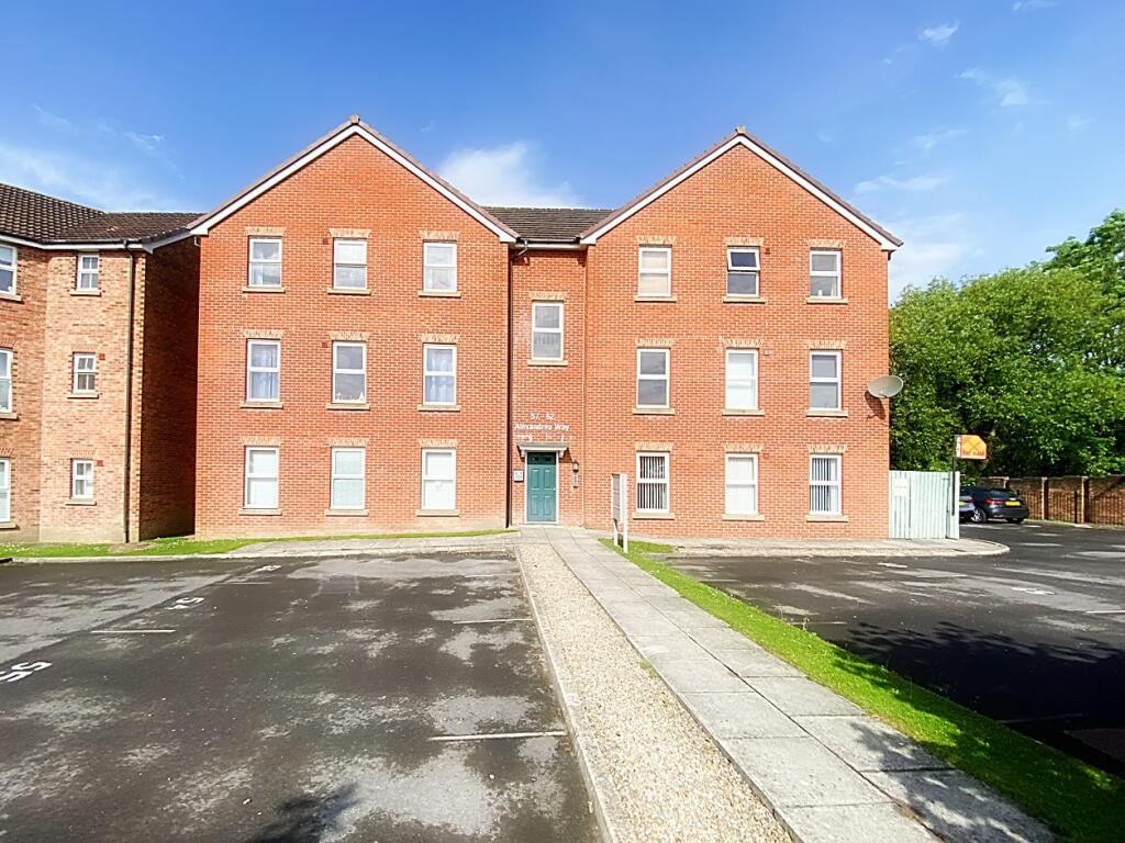 2-bed flat on Alexandrea Way, Battle Hill, £90,000