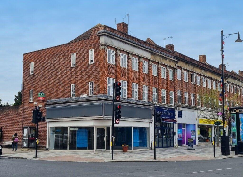 Main image of property: 1B Main Road, Sidcup, Kent, DA14 6NF